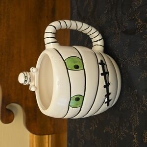 Mummy mug